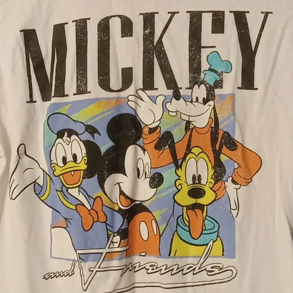Disney Mickey Mouse and friends tee shirt - Picture 2 of 8